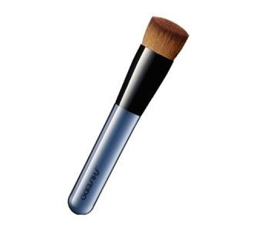 SHISEIDO Foundation brush 131 Кисть для нанесения тональных средств SHISEIDO Foundation brush 131 Кисть для нанесения тональных средств