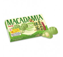 MEIJI Macadamia Maroyaka Matcha Орехи макадамия в шоколаде с зеленым чаем